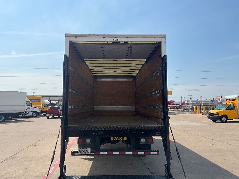 Medium Duty Box Truck-Light and Medium Duty Trucks-Freightliner-2017-M2-Dallas-TX-146,853\n\t\tmiles-$ 49,750 - Image 8
