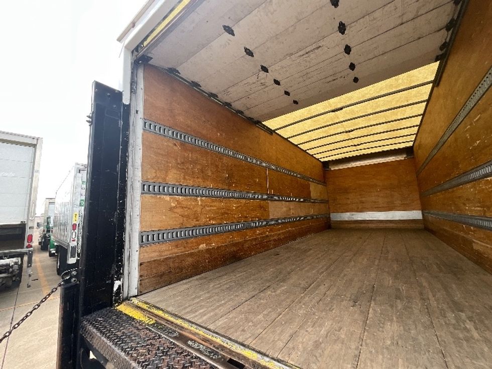 Medium Duty Box Truck-Light and Medium Duty Trucks-Freightliner-2017-M2-Dallas-TX-149,897\n\t\tmiles-$ 51,750 - Image 11