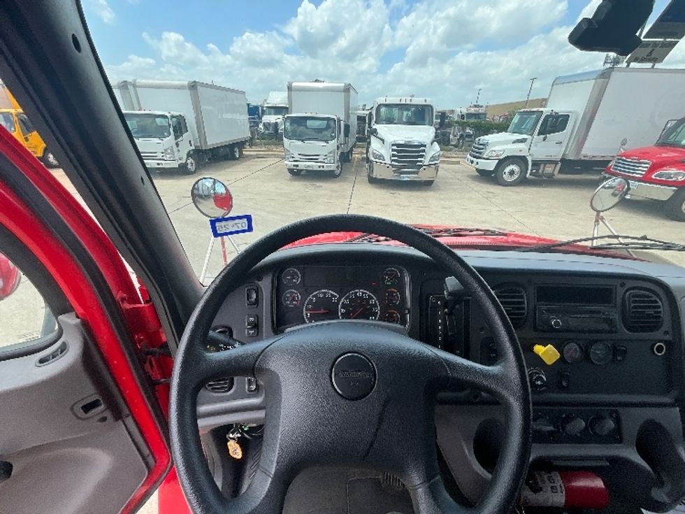 Medium Duty Box Truck-Light and Medium Duty Trucks-Freightliner-2017-M2-Dallas-TX-149,897\n\t\tmiles-$ 51,750 - Image 18