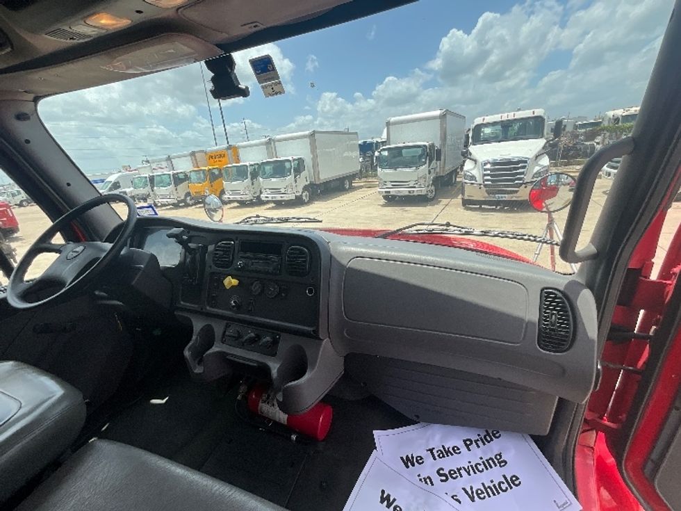 Medium Duty Box Truck-Light and Medium Duty Trucks-Freightliner-2017-M2-Dallas-TX-149,897\n\t\tmiles-$ 51,750 - Image 21