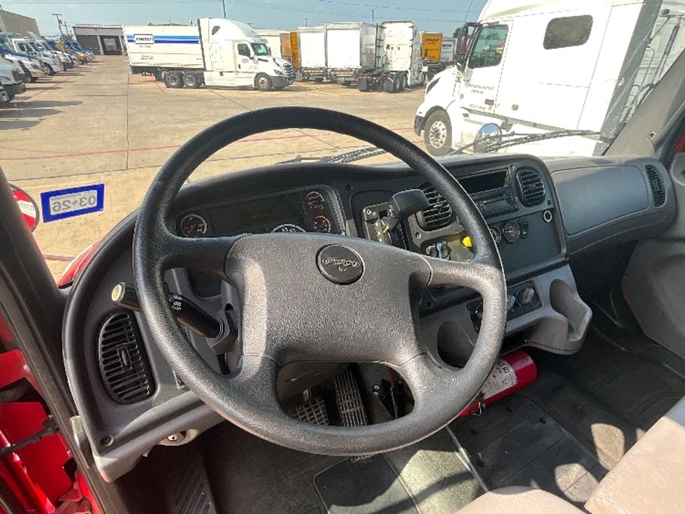 Medium Duty Box Truck-Light and Medium Duty Trucks-Freightliner-2017-M2-Dallas-TX-157,489\n\t\tmiles-$ 51,250 - Image 17