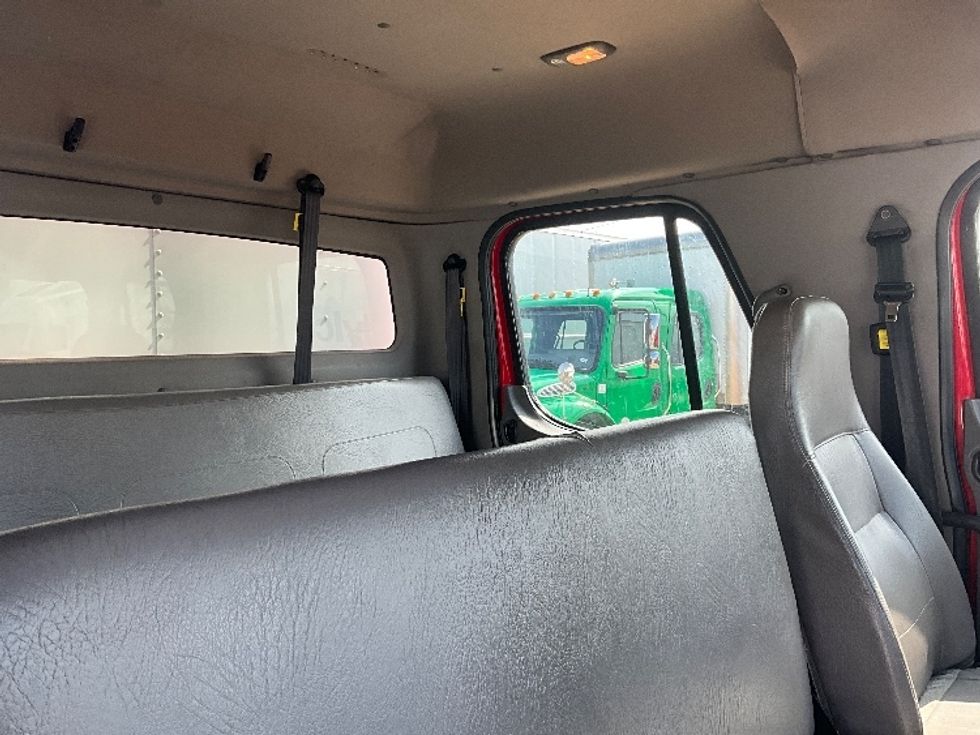 Medium Duty Box Truck-Light and Medium Duty Trucks-Freightliner-2017-M2-Dallas-TX-157,489\n\t\tmiles-$ 51,250 - Image 29