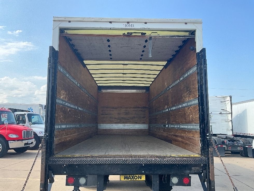 Medium Duty Box Truck-Light and Medium Duty Trucks-Freightliner-2017-M2-Dallas-TX-157,489\n\t\tmiles-$ 51,250 - Image 8