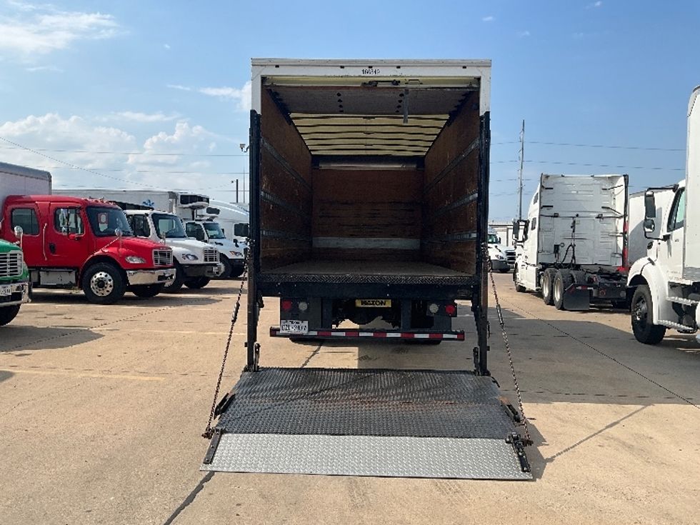 Medium Duty Box Truck-Light and Medium Duty Trucks-Freightliner-2017-M2-Dallas-TX-157,489\n\t\tmiles-$ 51,250 - Image 9