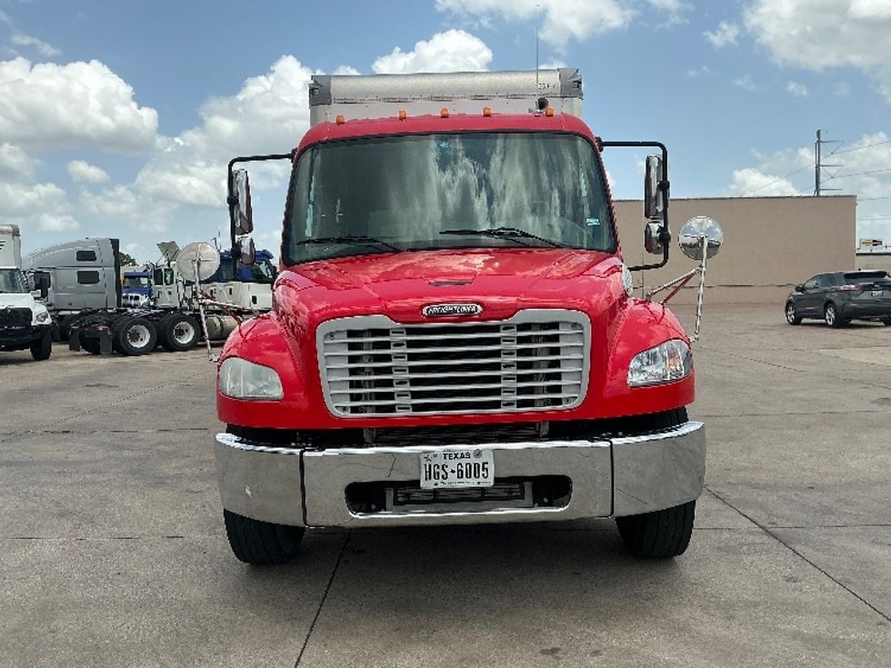 Medium Duty Box Truck-Light and Medium Duty Trucks-Freightliner-2017-M2-Dallas-TX-170,315\n\t\tmiles-$ 50,500 - Image 2