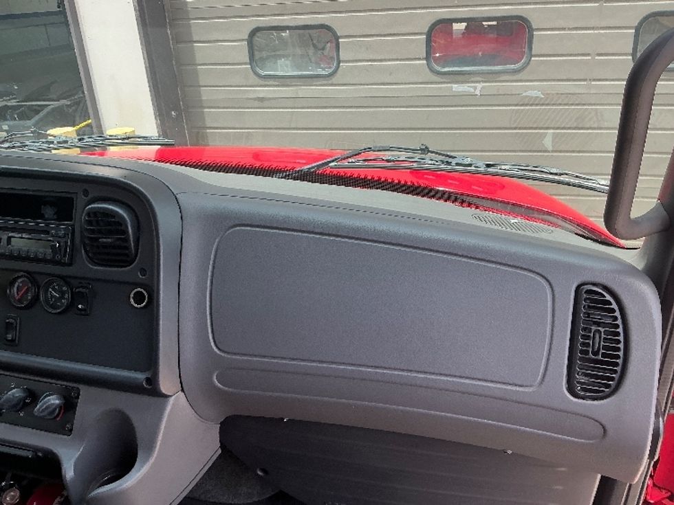 Medium Duty Box Truck-Light and Medium Duty Trucks-Freightliner-2017-M2-Dallas-TX-170,315\n\t\tmiles-$ 50,500 - Image 21