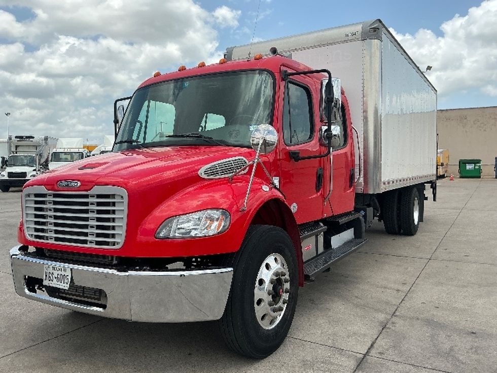 Medium Duty Box Truck-Light and Medium Duty Trucks-Freightliner-2017-M2-Dallas-TX-170,315\n\t\tmiles-$ 50,500 - Image 3