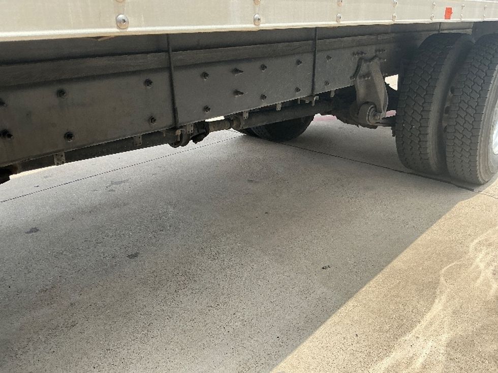 Medium Duty Box Truck-Light and Medium Duty Trucks-Freightliner-2017-M2-Dallas-TX-170,315\n\t\tmiles-$ 50,500 - Image 5