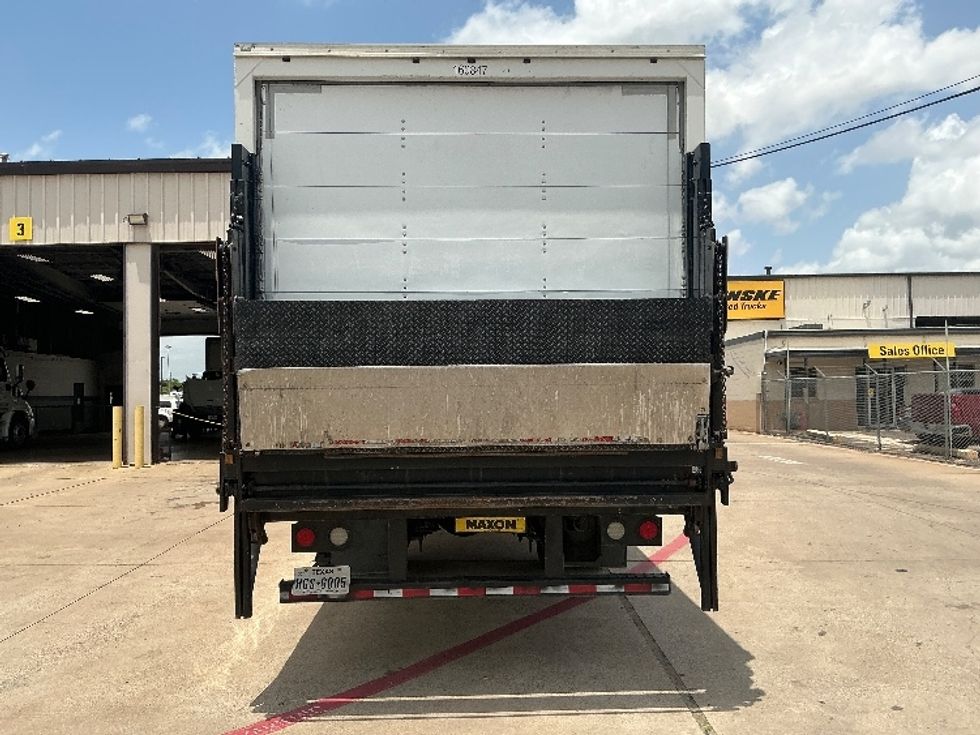 Medium Duty Box Truck-Light and Medium Duty Trucks-Freightliner-2017-M2-Dallas-TX-170,315\n\t\tmiles-$ 50,500 - Image 7