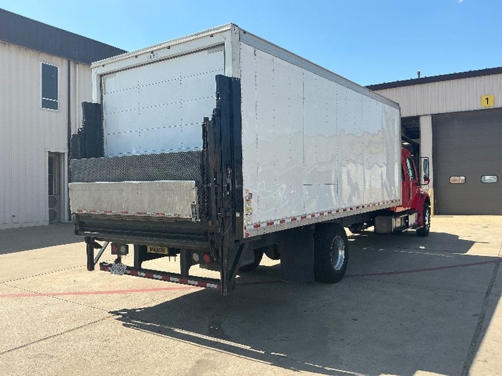 Medium Duty Box Truck-Light and Medium Duty Trucks-Freightliner-2017-M2-Dallas-TX-180,610\n\t\tmiles-$ 50,000 - Image 13