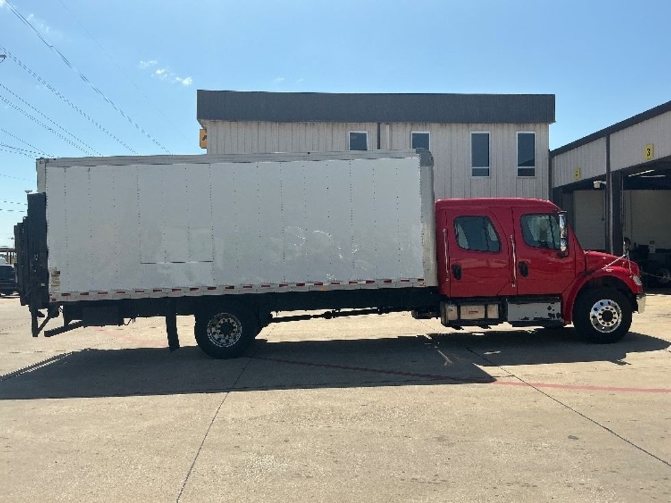 Medium Duty Box Truck-Light and Medium Duty Trucks-Freightliner-2017-M2-Dallas-TX-180,610\n\t\tmiles-$ 50,000 - Image 15