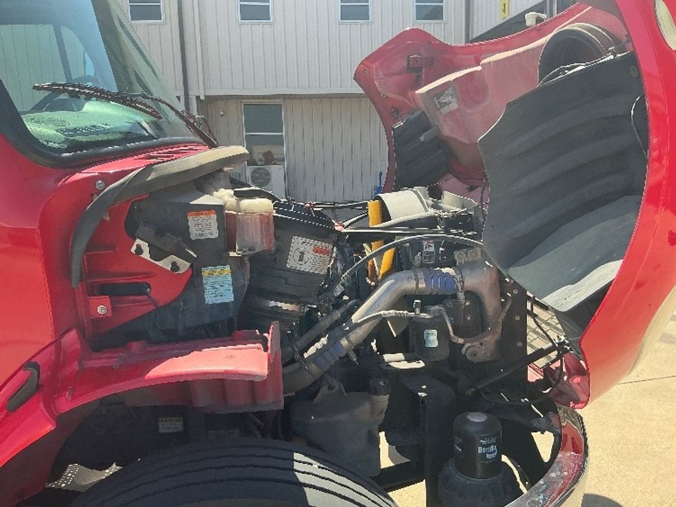 Medium Duty Box Truck-Light and Medium Duty Trucks-Freightliner-2017-M2-Dallas-TX-180,610\n\t\tmiles-$ 50,000 - Image 23