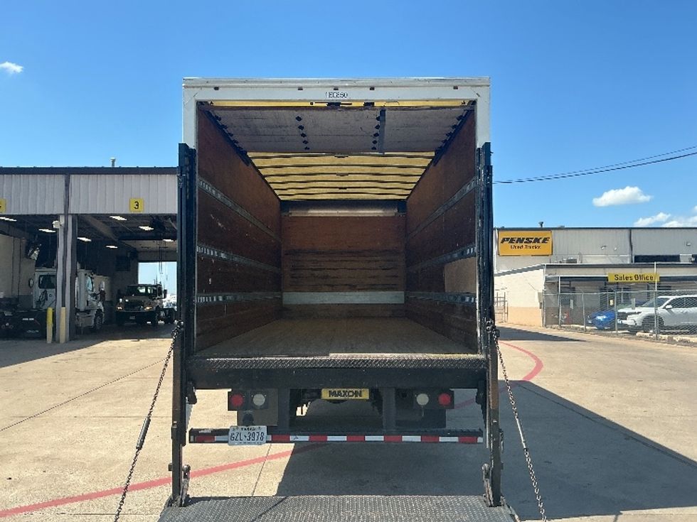 Medium Duty Box Truck-Light and Medium Duty Trucks-Freightliner-2017-M2-Dallas-TX-180,610\n\t\tmiles-$ 50,000 - Image 8