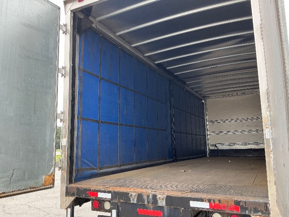 Medium Duty Box Truck-Light and Medium Duty Trucks-Freightliner-2017-M2-Elkhart-IN-179,191\n\t\tmiles-$ 31,500 - Image 11