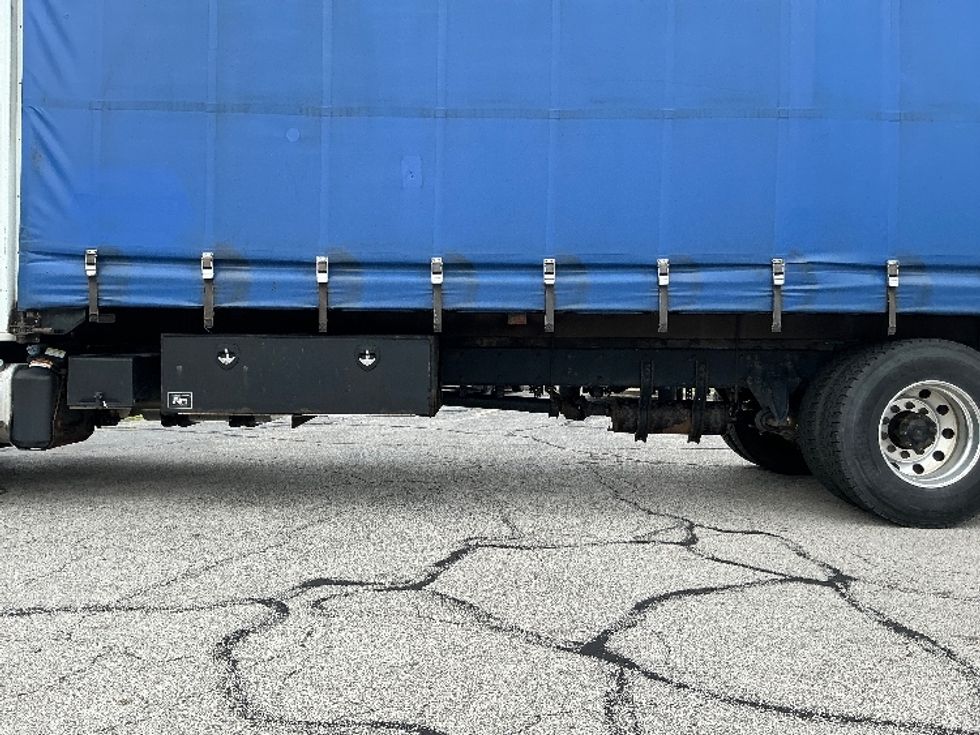Medium Duty Box Truck-Light and Medium Duty Trucks-Freightliner-2017-M2-Elkhart-IN-179,191\n\t\tmiles-$ 31,500 - Image 5