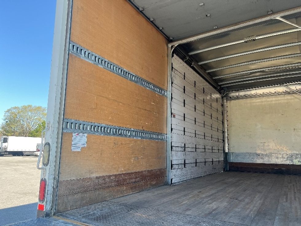 Medium Duty Box Truck-Light and Medium Duty Trucks-Freightliner-2017-M2-Florence-SC-163,614\n\t\tmiles-$ 42,500 - Image 11