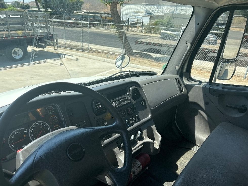 Medium Duty Box Truck-Light and Medium Duty Trucks-Freightliner-2017-M2-Fontana-CA-274,553\n\t\tmiles-$ 29,750 - Image 17