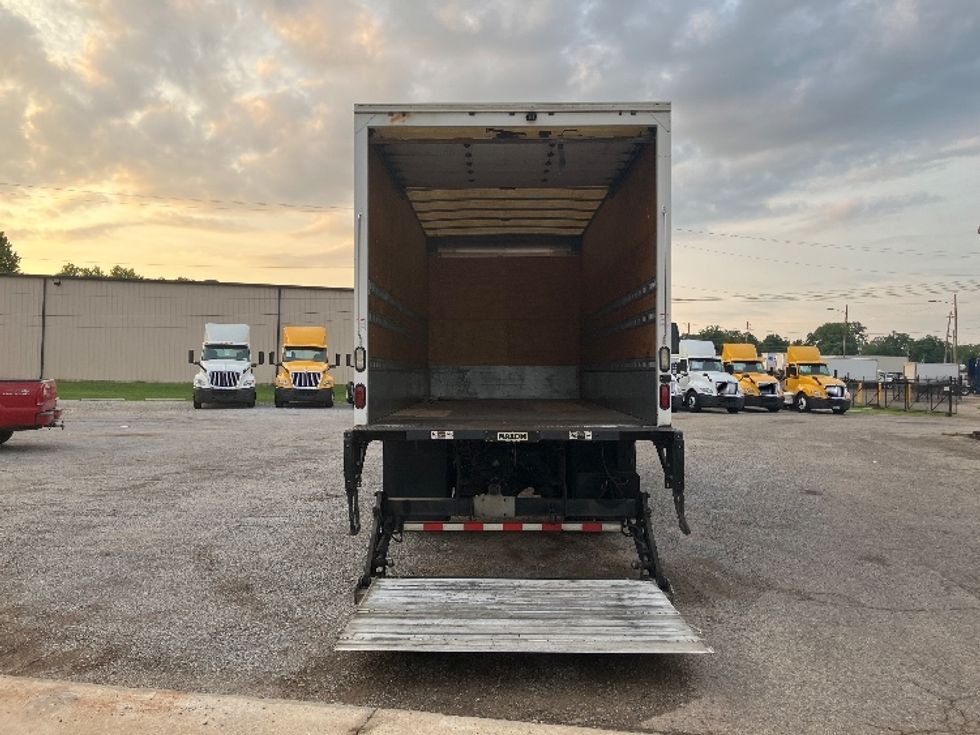 Medium Duty Box Truck-Light and Medium Duty Trucks-Freightliner-2017-M2-Hueytown-AL-315,501\n\t\tmiles-$ 29,250 - Image 9