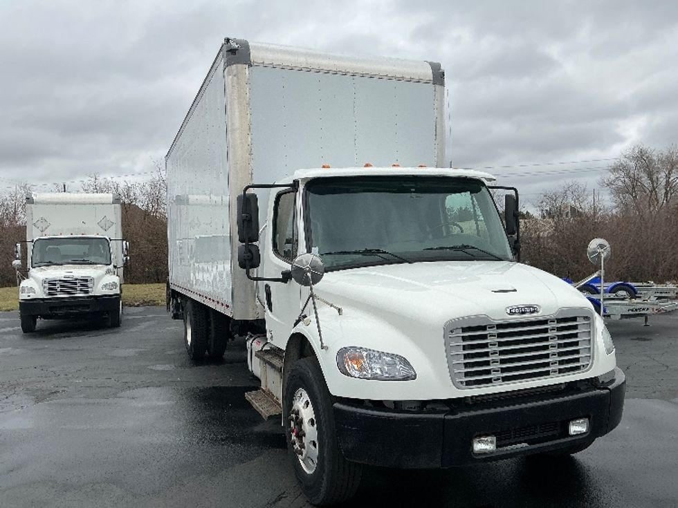 Medium Duty Box Truck-Light and Medium Duty Trucks-Freightliner-2017-M2-Indianapolis-IN-162,961\n\t\tmiles-$ 51,500 - Image 1