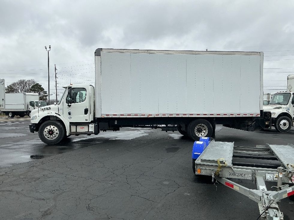 Medium Duty Box Truck-Light and Medium Duty Trucks-Freightliner-2017-M2-Indianapolis-IN-162,961\n\t\tmiles-$ 51,500 - Image 13