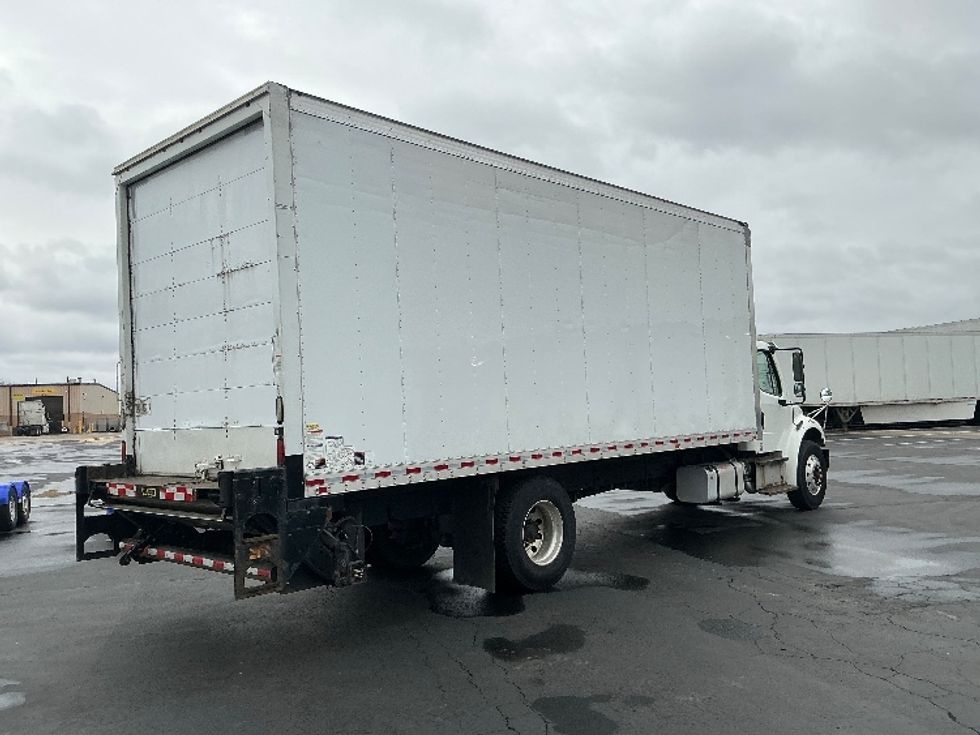 Medium Duty Box Truck-Light and Medium Duty Trucks-Freightliner-2017-M2-Indianapolis-IN-162,961\n\t\tmiles-$ 51,500 - Image 22