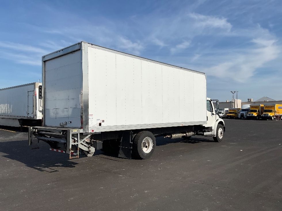 Medium Duty Box Truck-Light and Medium Duty Trucks-Freightliner-2017-M2-Indianapolis-IN-180,808\n\t\tmiles-$ 47,250 - Image 13