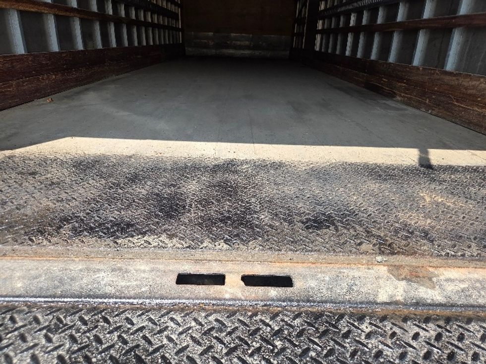 Medium Duty Box Truck-Light and Medium Duty Trucks-Freightliner-2017-M2-Jackson-MI-377,219\n\t\tmiles-$ 14,500 - Image 10