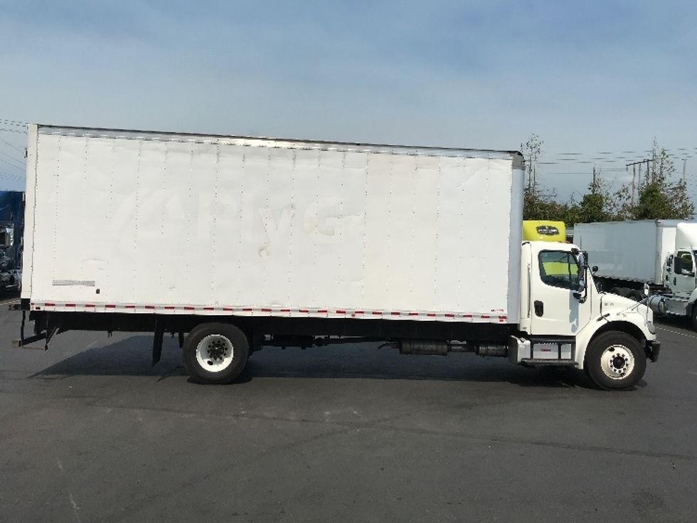 Medium Duty Box Truck-Light and Medium Duty Trucks-Freightliner-2017-M2-Kent-WA-257,585\n\t\tmiles-$ 33,500 - Image 15