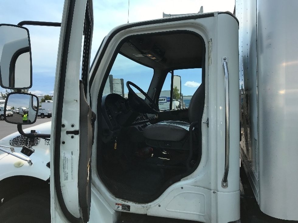 Medium Duty Box Truck-Light and Medium Duty Trucks-Freightliner-2017-M2-Kent-WA-257,585\n\t\tmiles-$ 33,500 - Image 16