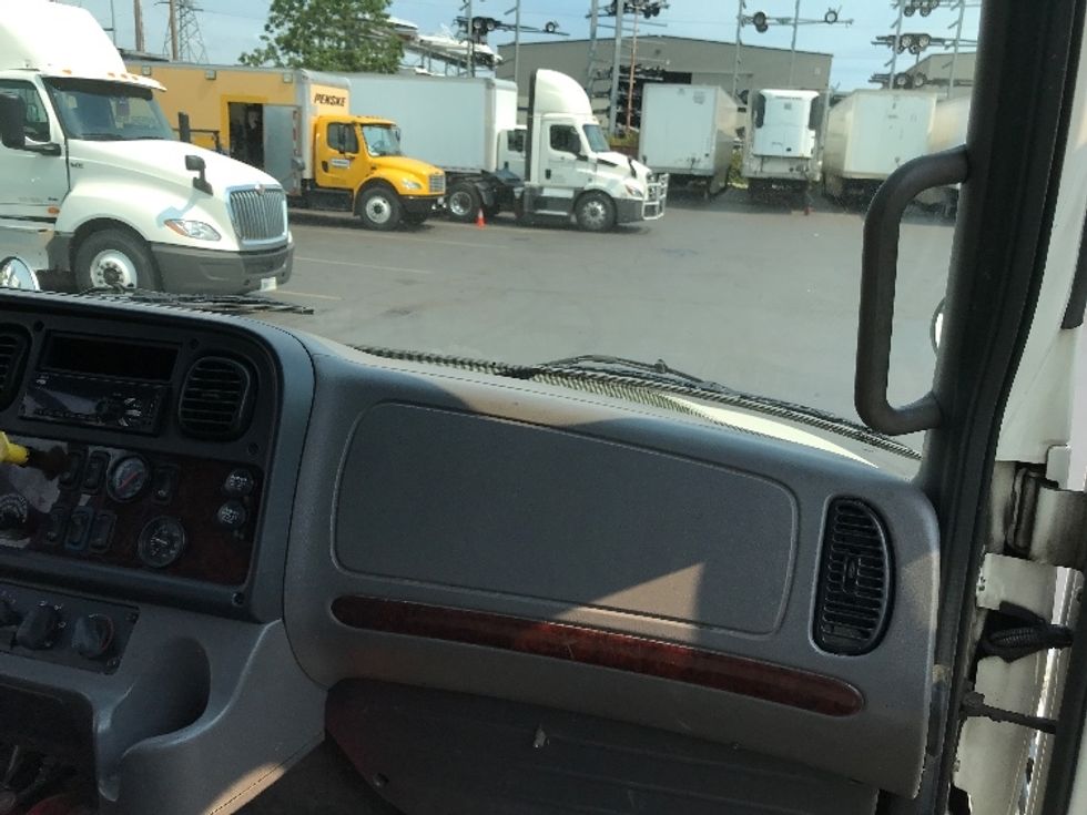 Medium Duty Box Truck-Light and Medium Duty Trucks-Freightliner-2017-M2-Kent-WA-257,585\n\t\tmiles-$ 33,500 - Image 21