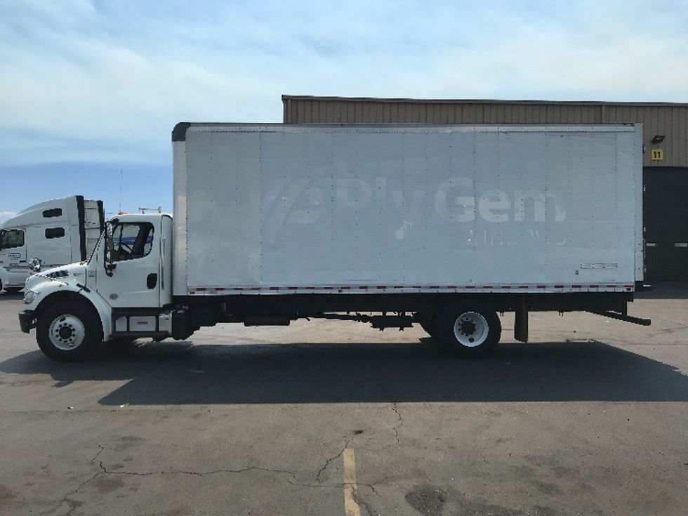 Medium Duty Box Truck-Light and Medium Duty Trucks-Freightliner-2017-M2-Kent-WA-257,585\n\t\tmiles-$ 33,500 - Image 4