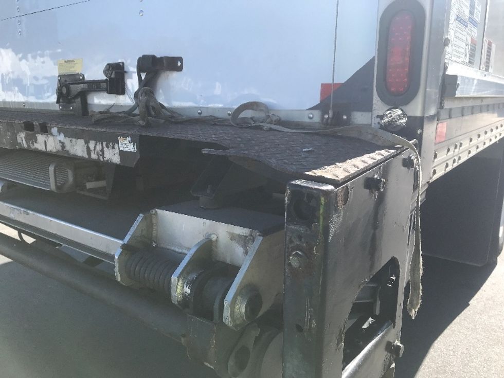 Medium Duty Box Truck-Light and Medium Duty Trucks-Freightliner-2017-M2-Ladson-SC-316,022\n\t\tmiles-$ 29,500 - Image 25