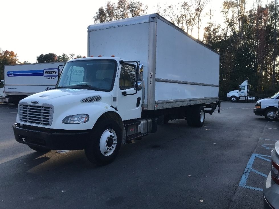 Medium Duty Box Truck-Light and Medium Duty Trucks-Freightliner-2017-M2-Ladson-SC-316,022\n\t\tmiles-$ 29,500 - Image 3
