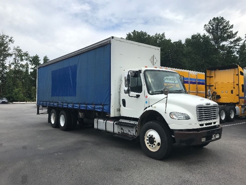 Medium Duty Box Truck-Light and Medium Duty Trucks-Freightliner-2017-M2-Ladson-SC-339,207\n\t\tmiles-$ 30,500 - Image 1