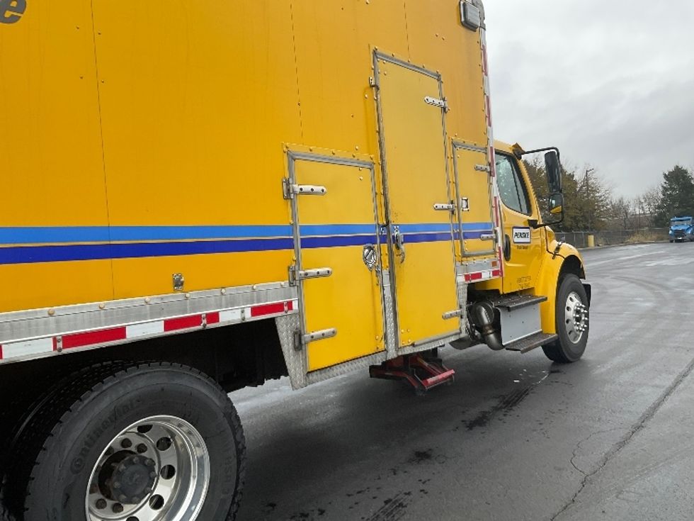 Medium Duty Box Truck-Light and Medium Duty Trucks-Freightliner-2017-M2-Lancaster-PA-161,824\n\t\tmiles-$ 39,500 - Image 14