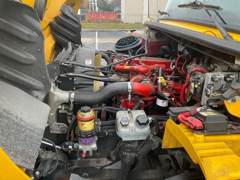 Medium Duty Box Truck-Light and Medium Duty Trucks-Freightliner-2017-M2-Lancaster-PA-161,824\n\t\tmiles-$ 39,500 - Image 24