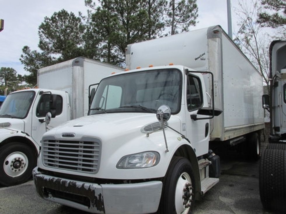 Medium Duty Box Truck-Light and Medium Duty Trucks-Freightliner-2017-M2-Lexington-SC-234,882\n\t\tmiles-$ 26,000 - Image 3