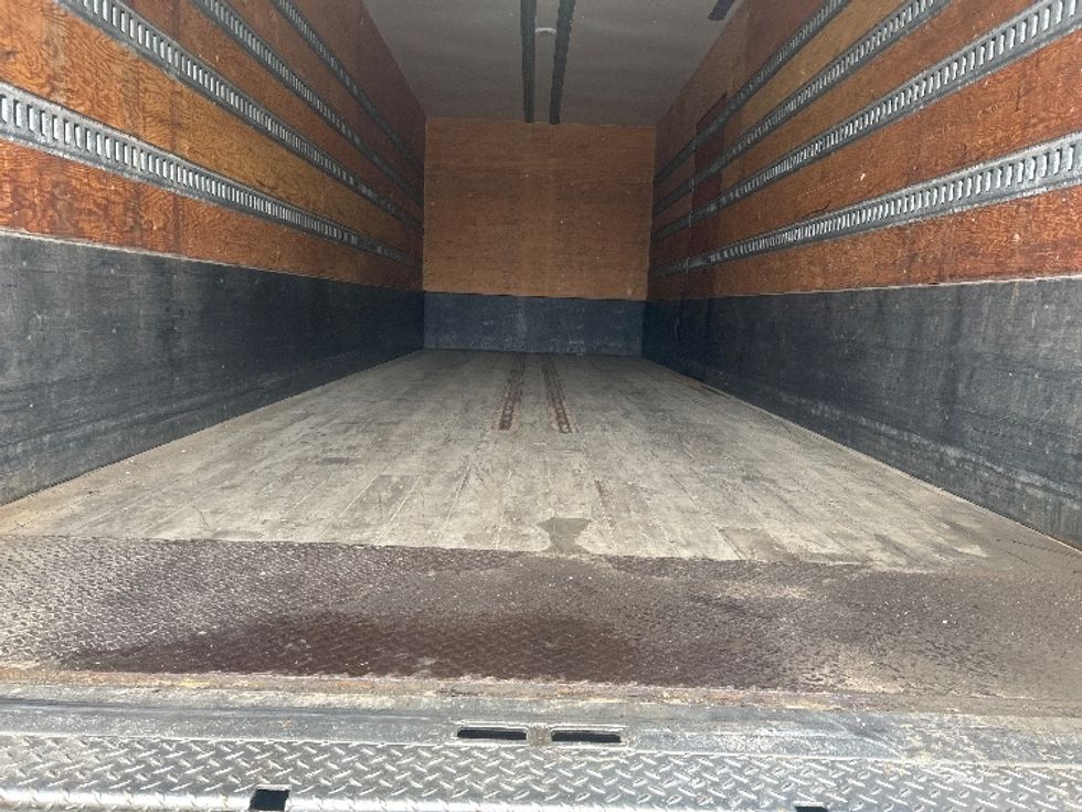 Medium Duty Box Truck-Light and Medium Duty Trucks-Freightliner-2017-M2-Londonderry-NH-167,123\n\t\tmiles-$ 60,500 - Image 10