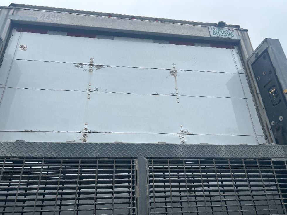 Medium Duty Box Truck-Light and Medium Duty Trucks-Freightliner-2017-M2-Londonderry-NH-167,123\n\t\tmiles-$ 60,500 - Image 27