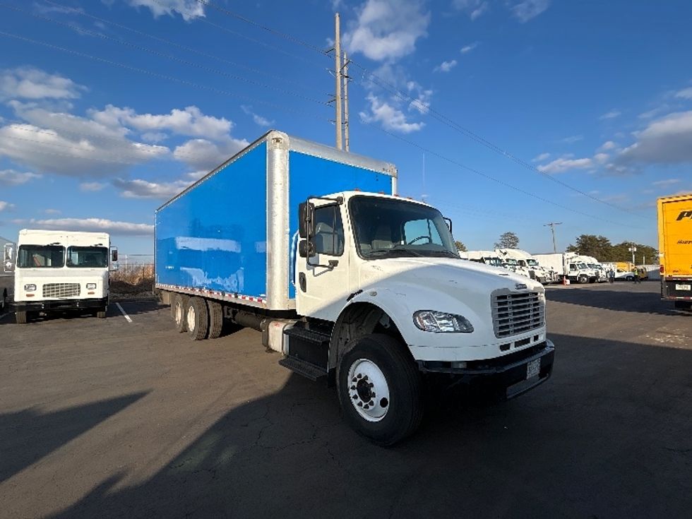 Medium Duty Box Truck-Light and Medium Duty Trucks-Freightliner-2017-M2-Manassas-VA-153,356\n\t\tmiles-$ 48,500 - Image 1
