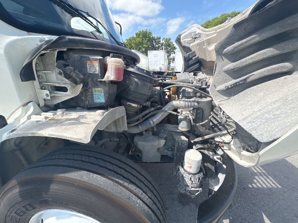 Medium Duty Box Truck-Light and Medium Duty Trucks-Freightliner-2017-M2-Medley-FL-211,033\n\t\tmiles-$ 35,250 - Image 24