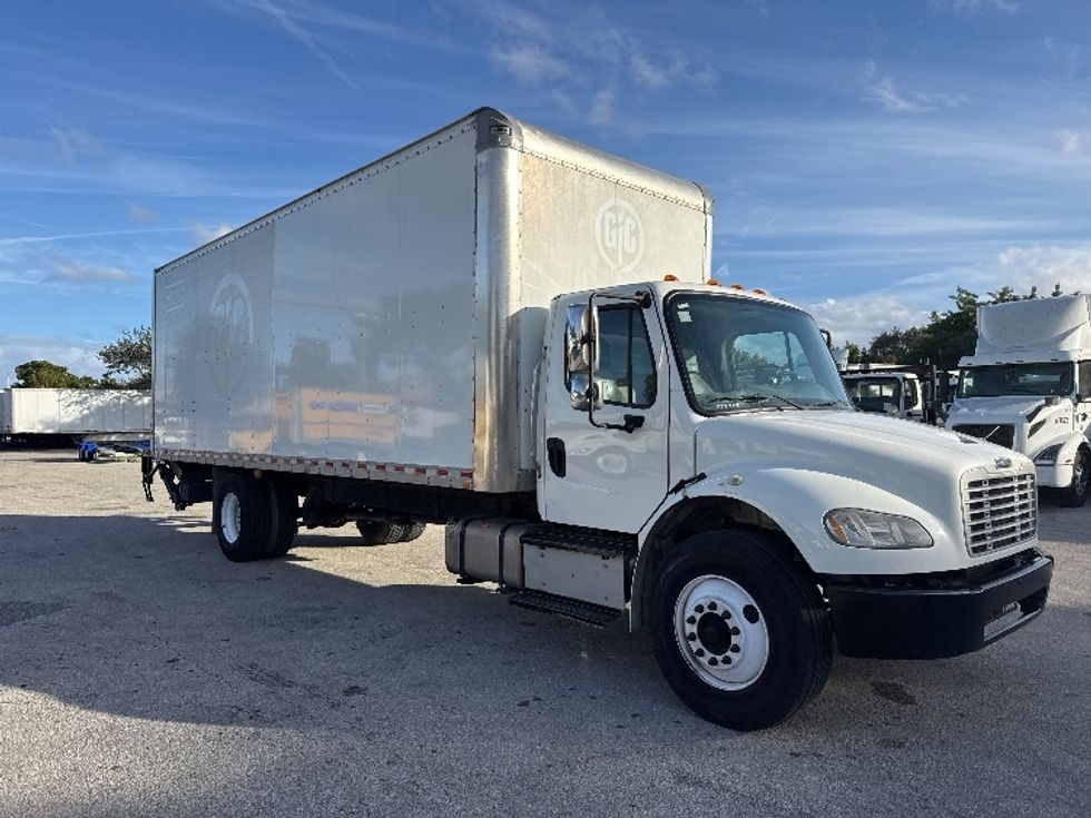 Medium Duty Box Truck-Light and Medium Duty Trucks-Freightliner-2017-M2-Medley-FL-341,643\n\t\tmiles-$ 25,250 - Image 1