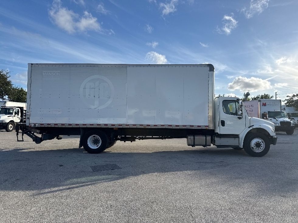 Medium Duty Box Truck-Light and Medium Duty Trucks-Freightliner-2017-M2-Medley-FL-341,643\n\t\tmiles-$ 25,250 - Image 15