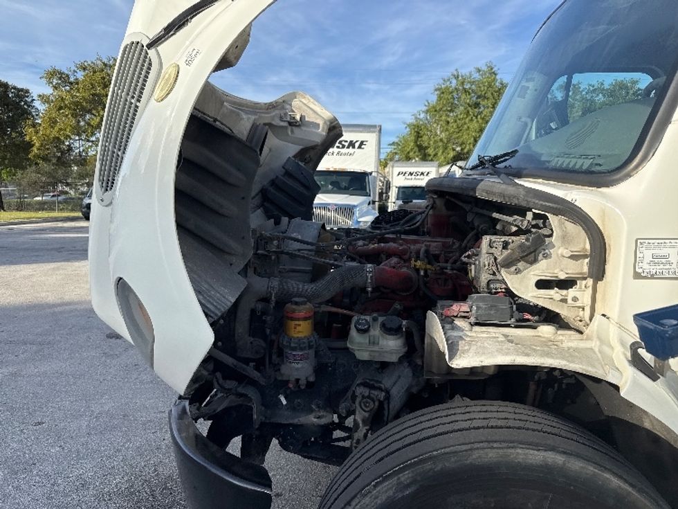 Medium Duty Box Truck-Light and Medium Duty Trucks-Freightliner-2017-M2-Medley-FL-341,643\n\t\tmiles-$ 25,250 - Image 24