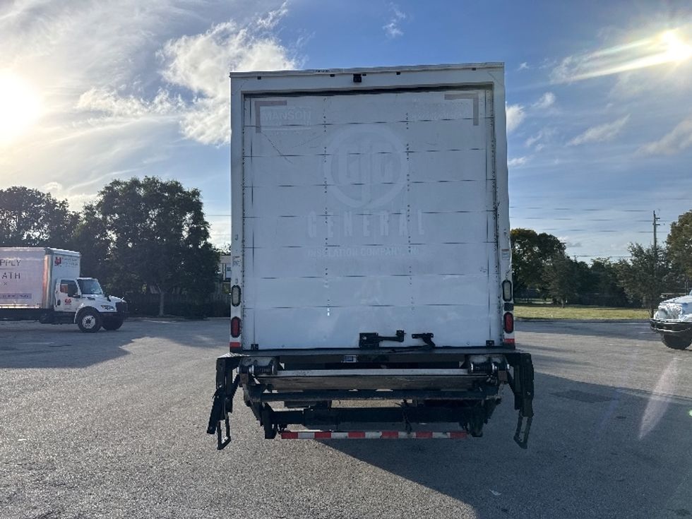 Medium Duty Box Truck-Light and Medium Duty Trucks-Freightliner-2017-M2-Medley-FL-341,643\n\t\tmiles-$ 25,250 - Image 7