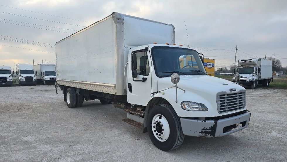 Medium Duty Box Truck-Light and Medium Duty Trucks-Freightliner-2017-M2-Moberly-MO-236,378\n\t\tmiles-$ 26,500 - Image 1