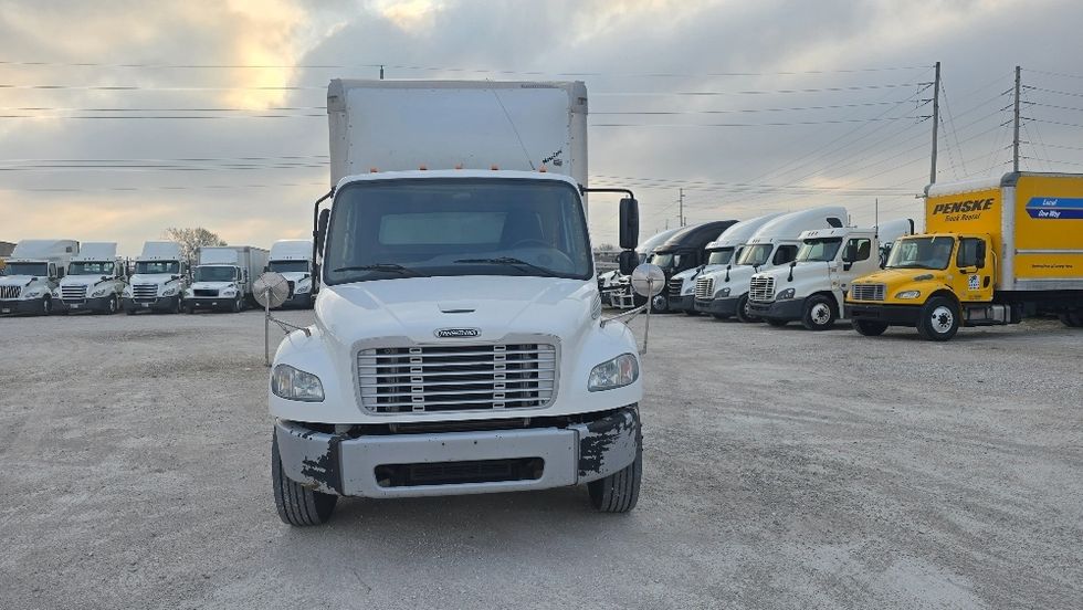 Medium Duty Box Truck-Light and Medium Duty Trucks-Freightliner-2017-M2-Moberly-MO-236,378\n\t\tmiles-$ 26,500 - Image 2