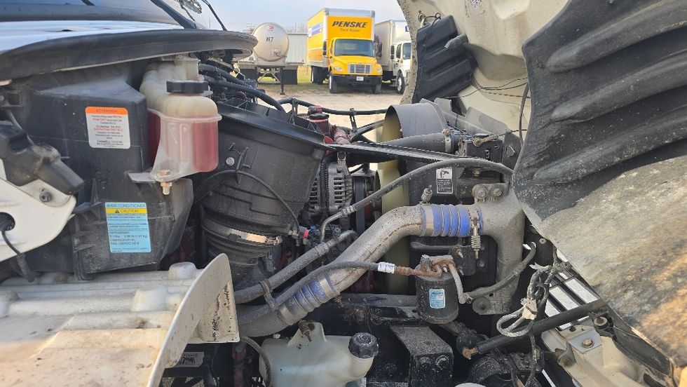 Medium Duty Box Truck-Light and Medium Duty Trucks-Freightliner-2017-M2-Moberly-MO-236,378\n\t\tmiles-$ 26,500 - Image 23