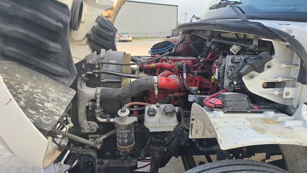 Medium Duty Box Truck-Light and Medium Duty Trucks-Freightliner-2017-M2-Moberly-MO-236,378\n\t\tmiles-$ 26,500 - Image 24