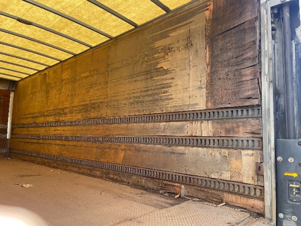 Medium Duty Box Truck-Light and Medium Duty Trucks-Freightliner-2017-M2-New Bedford-MA-236,153\n\t\tmiles-$ 48,000 - Image 12